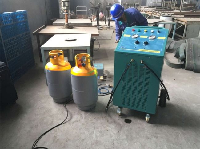 CM7000 Freon Gas R22/R410A/R134 Refrigerant Recovery Machine